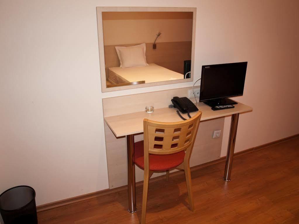 Hotel Astra Szófia Kültér fotó